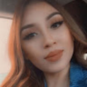 Meet your Posher, Karina